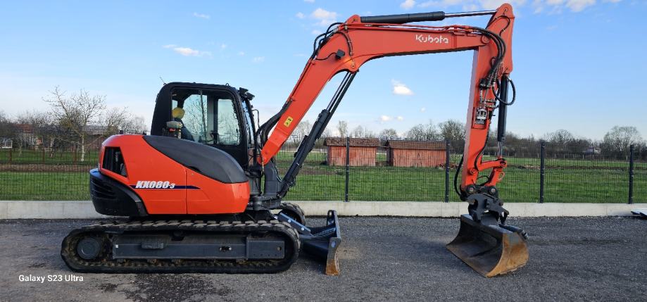 Equipement compact Kubota KX080-3 – 2012