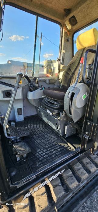 Equipement compact Kubota KX080-3 – 2012
