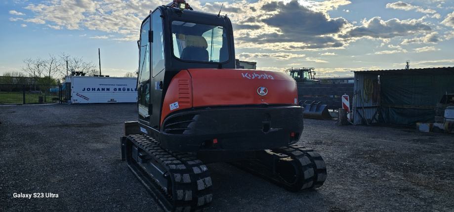 Equipement compact Kubota KX080-3 – 2012