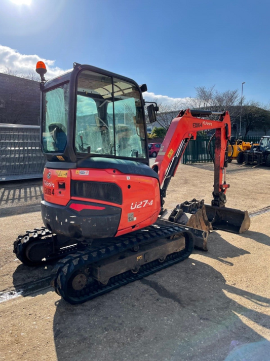 Mini-Pelle Kubota U27-4 – 2016 – 2,7T – Cabine Climatisée + 3 Godets