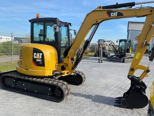 Mini-Pelle Caterpillar 305ECR – 2019 – 5T – Neuve, Cabine Clim, 5h d’utilisation
