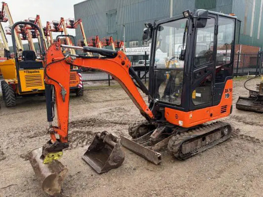 Mini-Pelle Hitachi ZX 19 U-5 – 2018 – Compacte, Fiable, Équipée