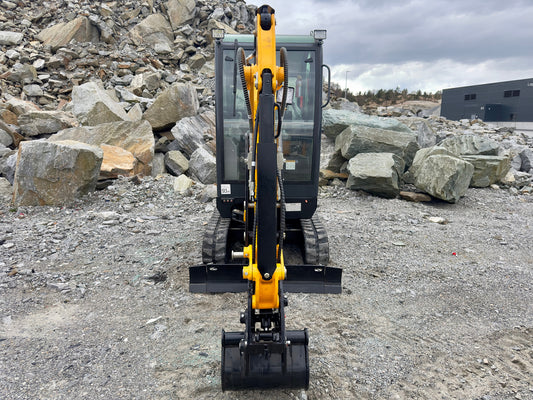 Mini pelle Fodit FT330 2025 2,5t 1h avec remorque