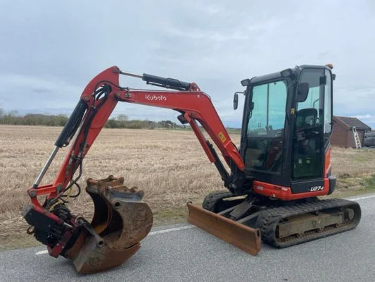 Mini-Pelle Kubota U27-4 – 2018 – 2,7T – Attache Rotative, Cabine Chauffée, 3 Godets