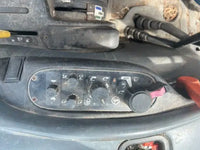 Tracteur Agricole New Holland TL90 – 2001 – 90 CV – 13 168 h