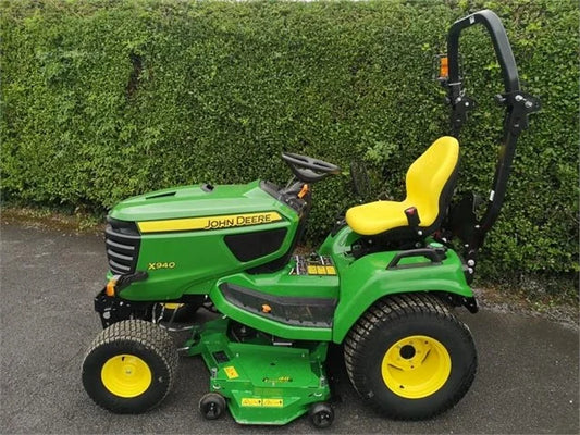 Tondeuse Autoportée John Deere X940 – Diesel – 24 cv – 122 cm de coupe