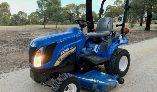 Tracteur New Holland Boomer 1025 – 26 CV – Compact et Polyvalent